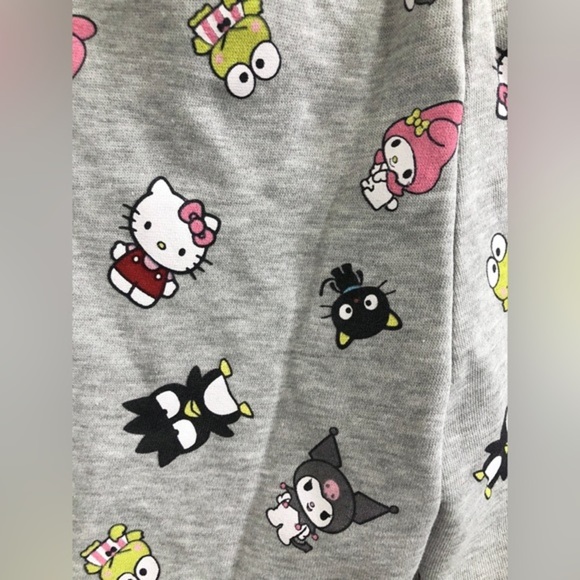 Hello Kitty & friends gray drawstring waist graphic print shorts size large new - Picture 14 of 14